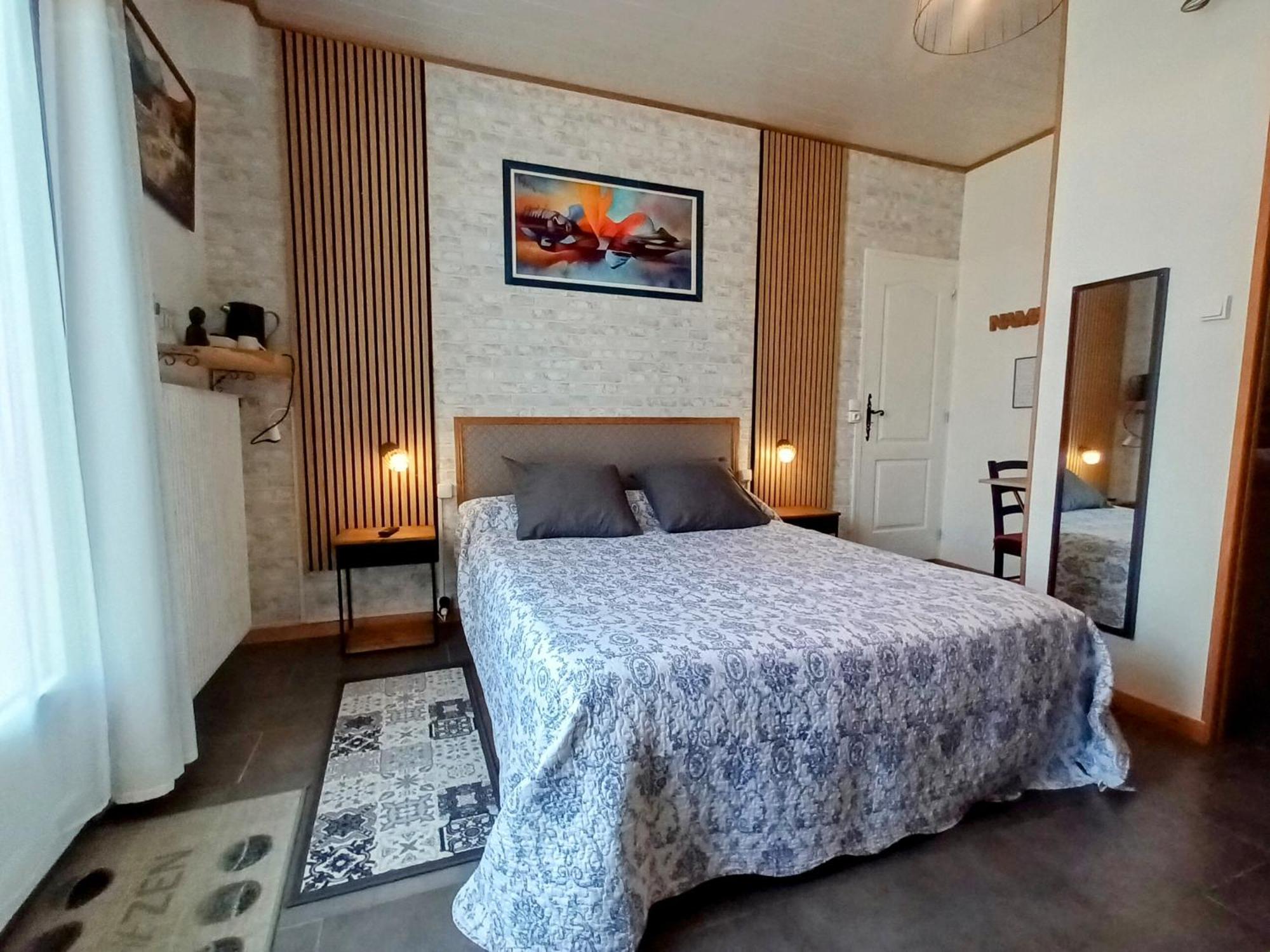 Chambres d'Hôtes Le Clos des Passiflores Pons Extérieur photo